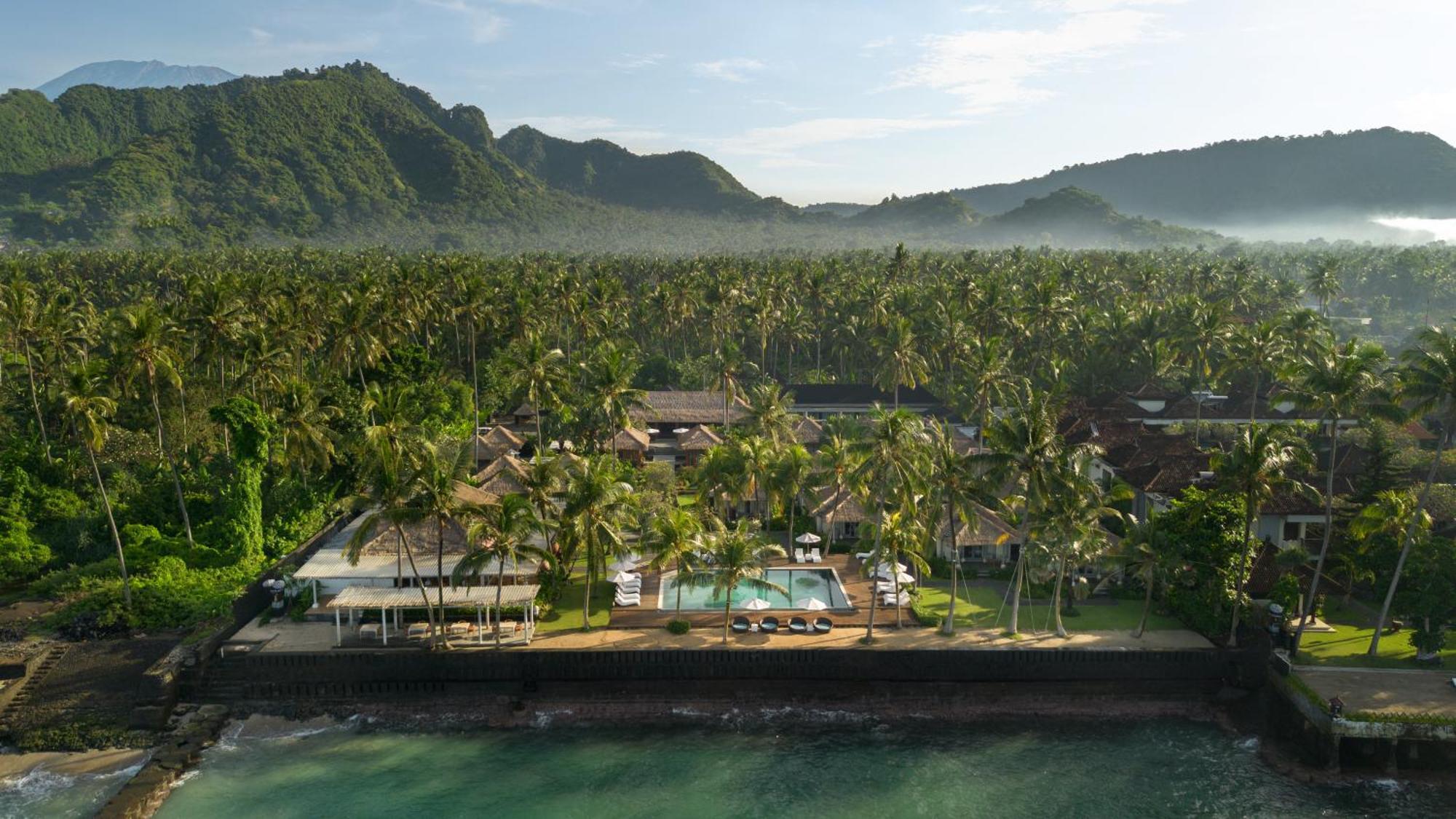 Nirwana Beach & Resort Candidasa Exterior foto