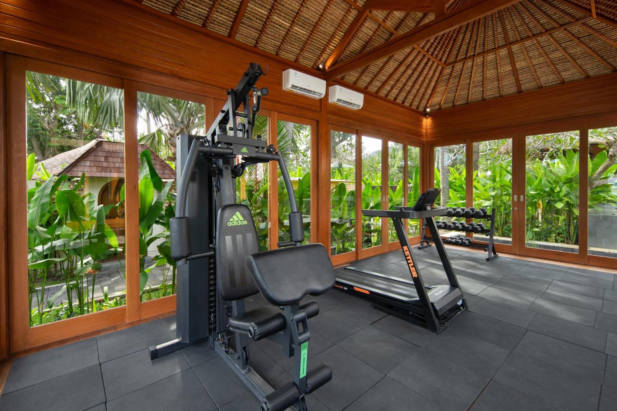Nirwana Beach & Resort Candidasa Exterior foto